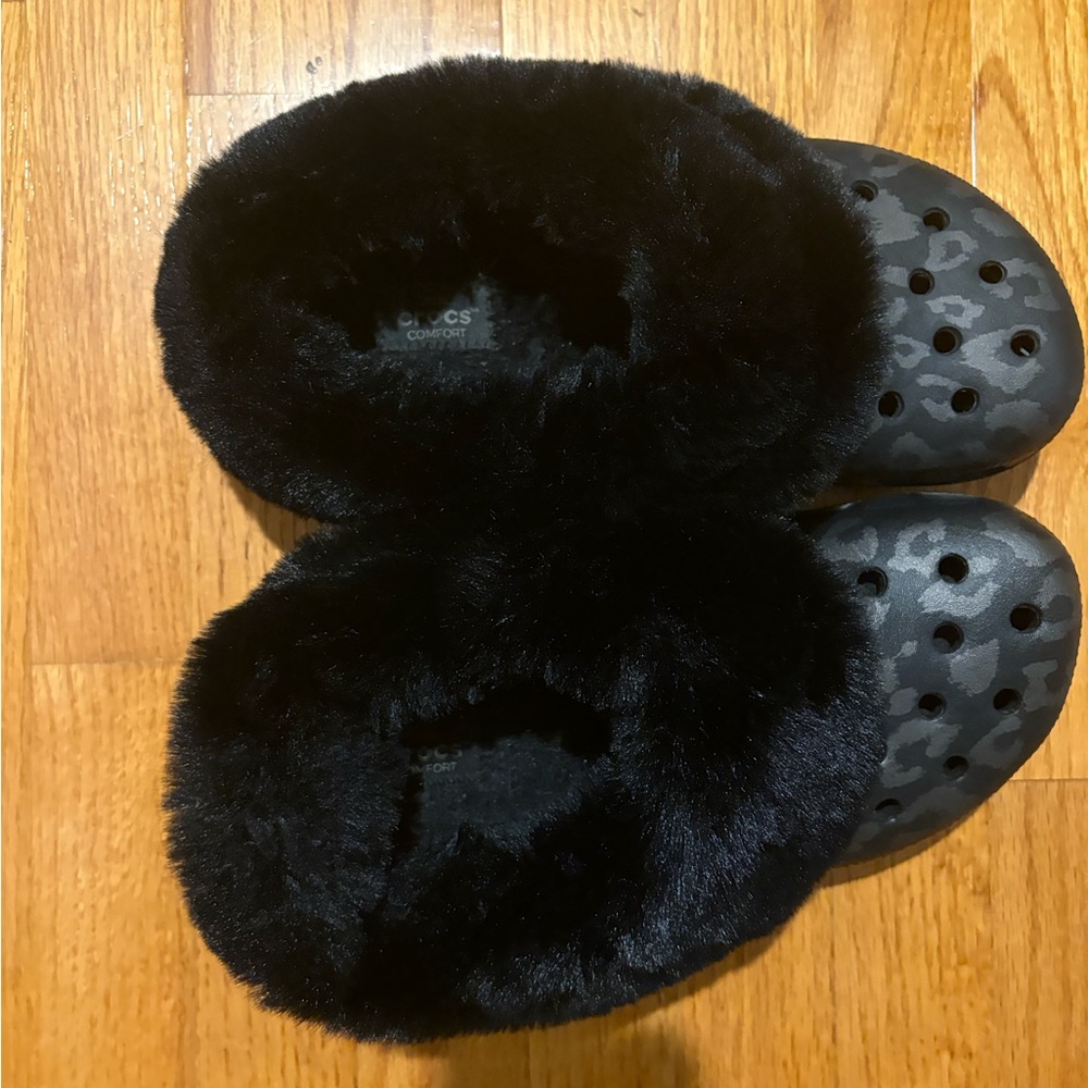 Crocs size 9 Rare pair😍 - Picture 9 of 9